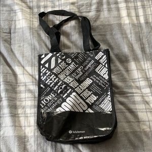 Lululemon bag